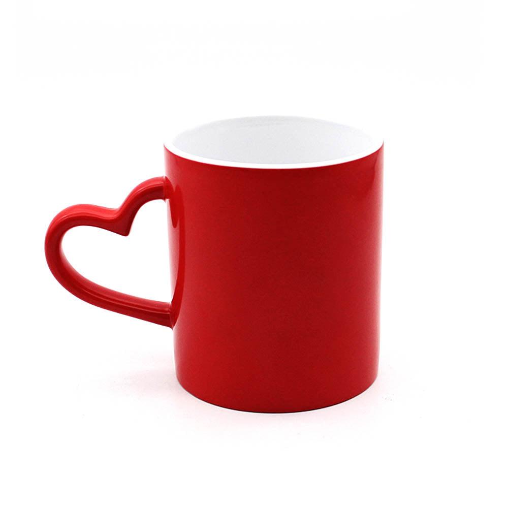 TAZA MAGICA CON ASA DE CORAZON (11-OZ)